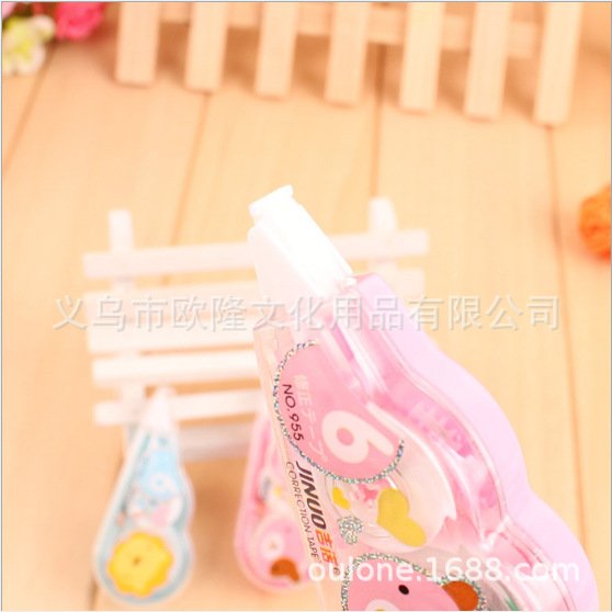 Correction Tape, Set view 2