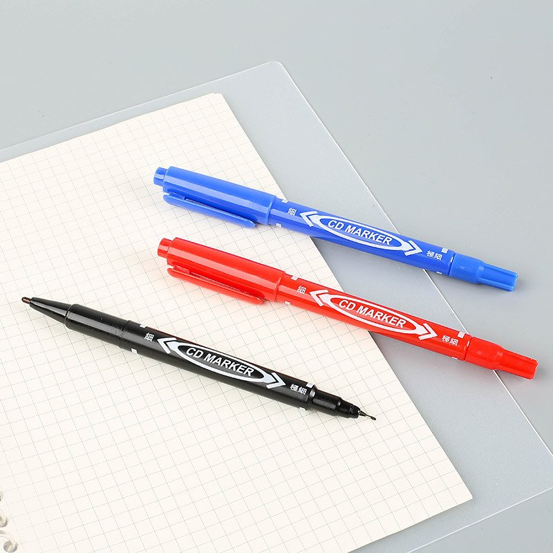 Dual-Tip Oil-Based Marker — Variant 3