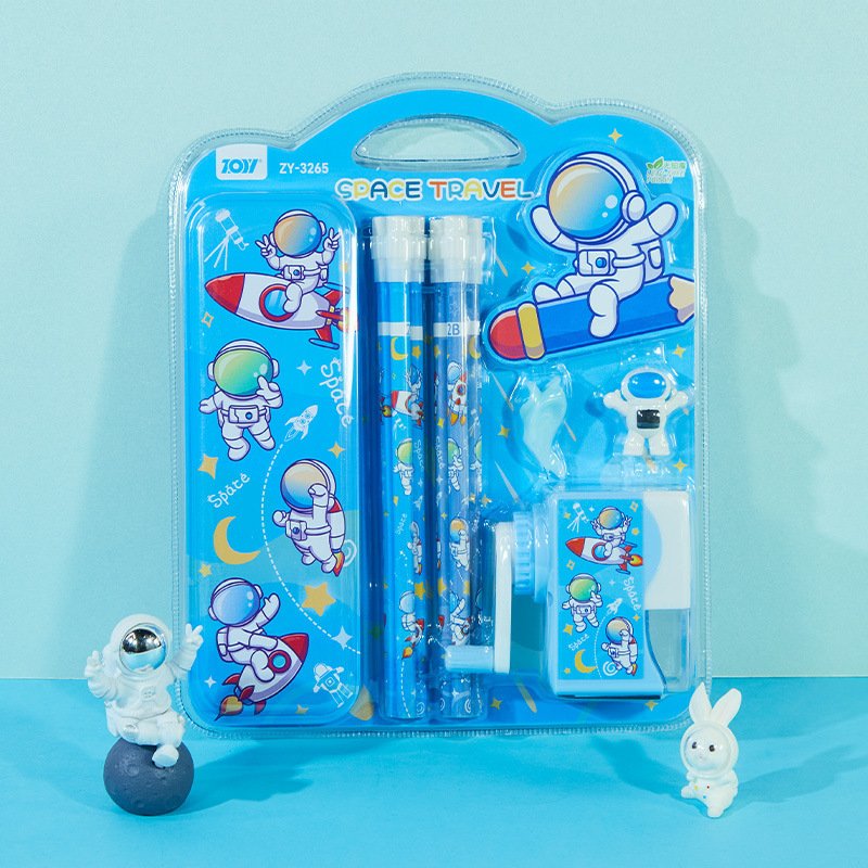 Astronaut Cartoon Pencil Sharpener, Set view 3