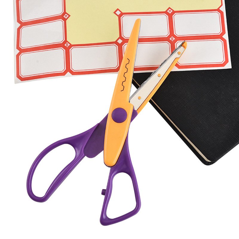 Decorative Kids Colourful Decorative Edge Scissors view 2