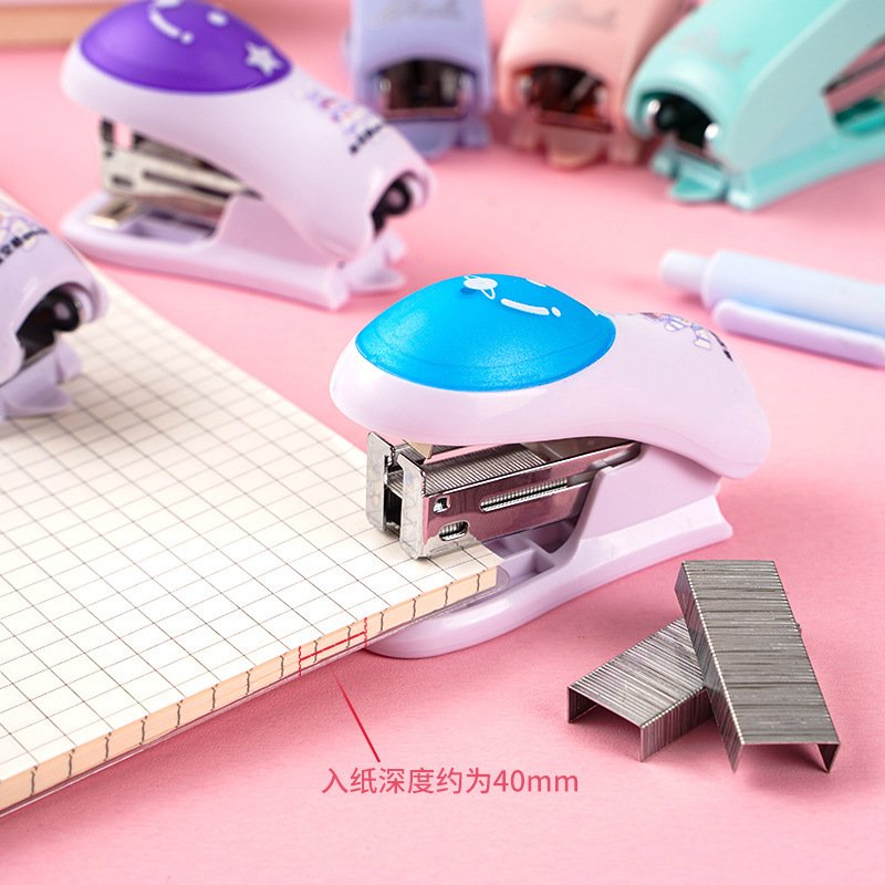 Mini Astronaut Stapler, Set view 3
