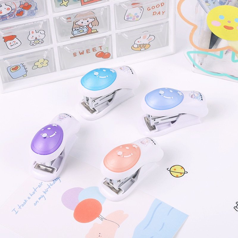Mini Astronaut Stapler, Set view 2
